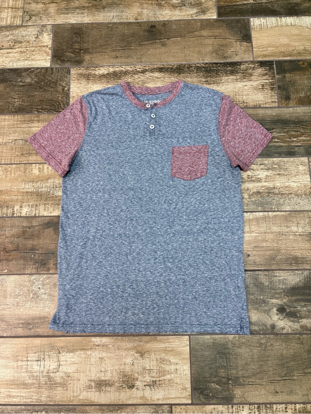 Mossimo Supply Co. Blue Heather Henley with Maroon Pocket & Sleeves